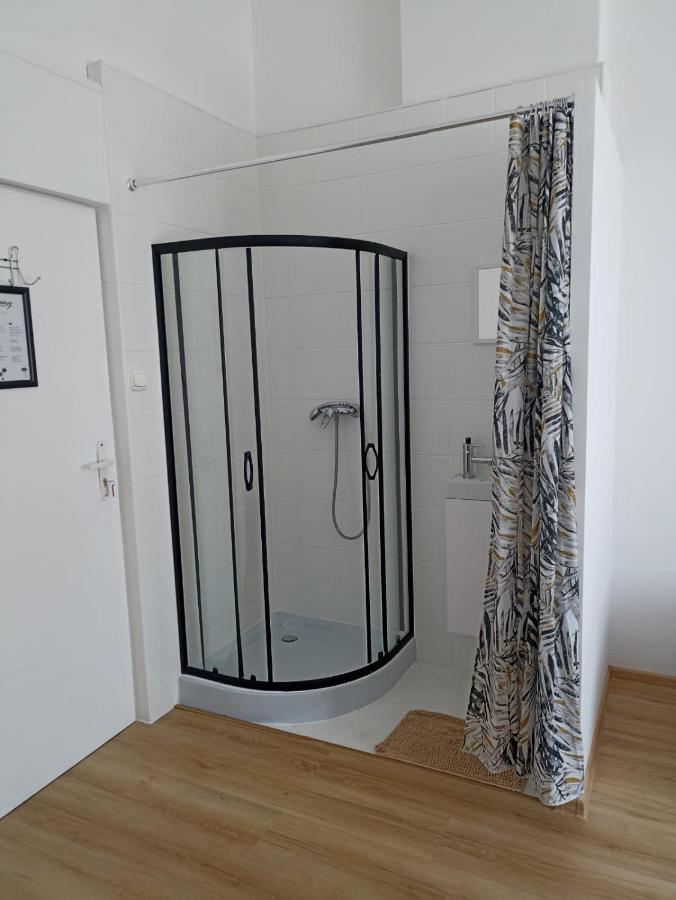 U Szermierzy Hostel Wrocław Buitenkant foto